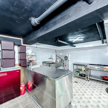 Jeju Skyhill Pension Согвіпо Екстер'єр фото
