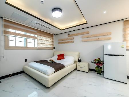 Jeju Skyhill Pension Согвіпо Екстер'єр фото