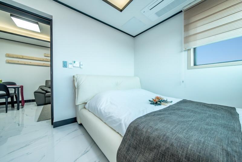 Jeju Skyhill Pension Согвіпо Екстер'єр фото