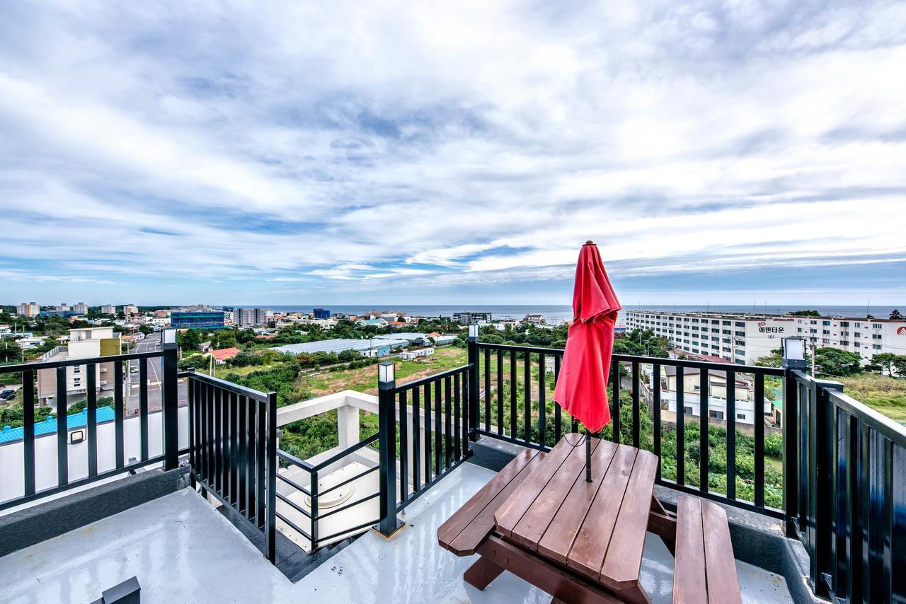 Jeju Skyhill Pension Согвіпо Екстер'єр фото
